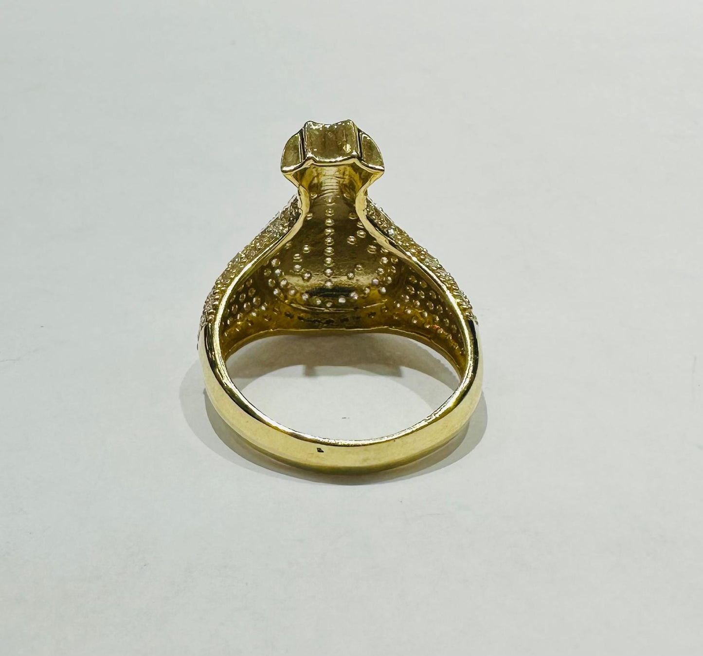 10K GOLD MONEY BAG RING WITH DIAMONDS-WEIGHT: 8.6gm