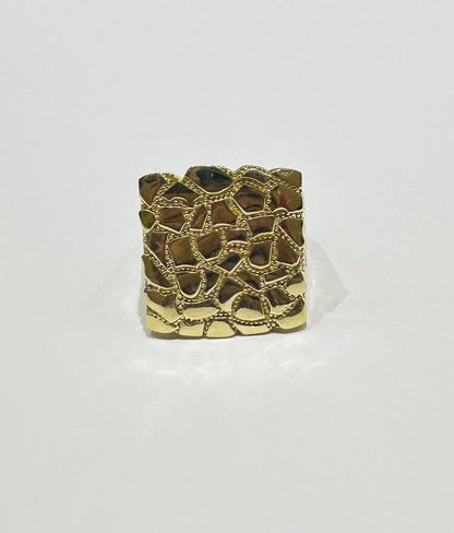 10K GOLD NUGGET RING, WEIGHT: 7.8gm