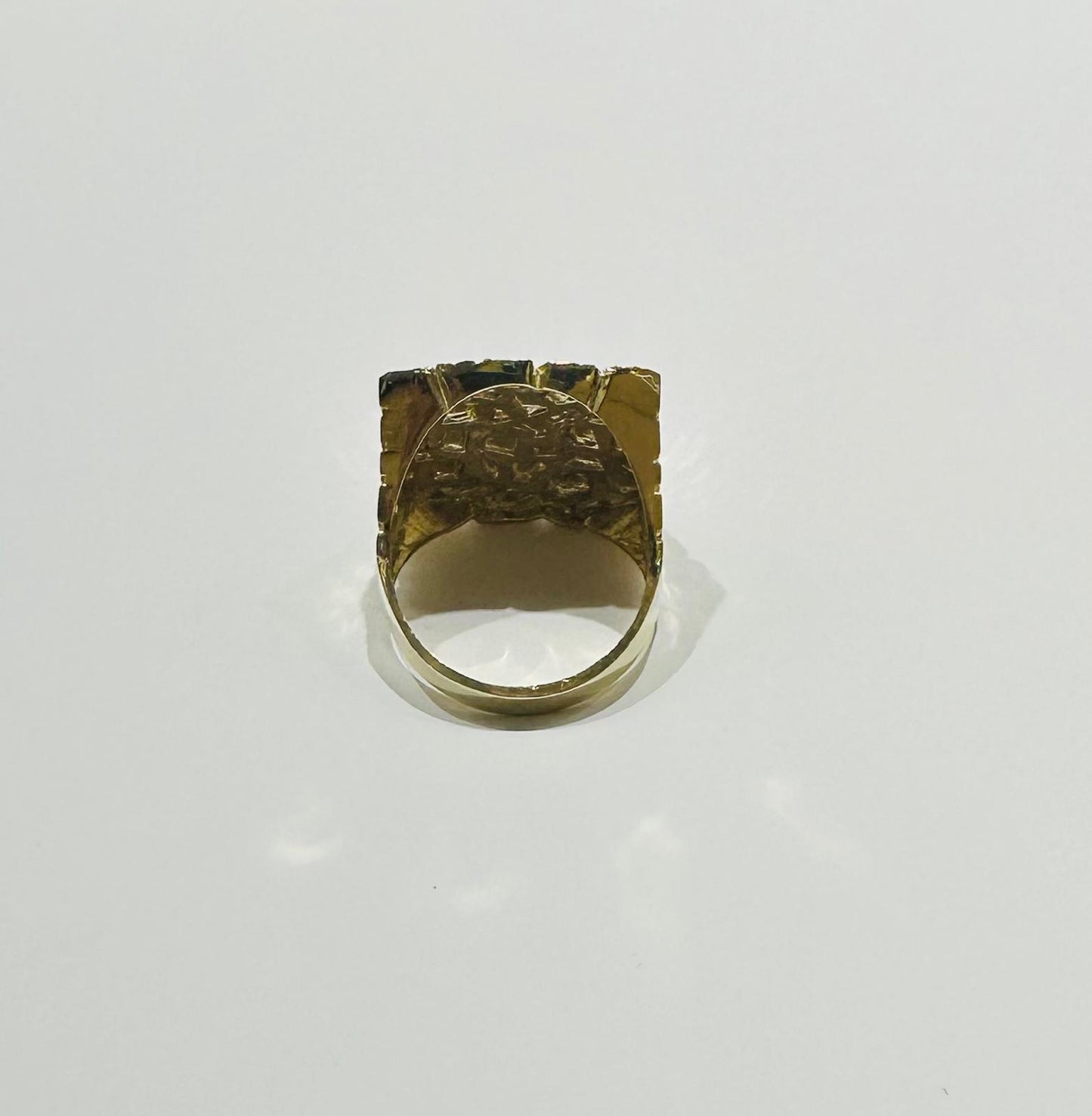 10K GOLD NUGGET RING, WEIGHT: 10.00gm