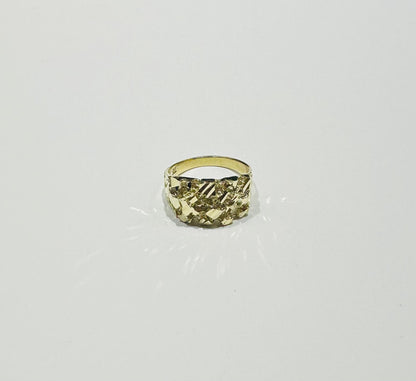 10K GOLD NUGGET RING, WEIGHT: 4.0gm