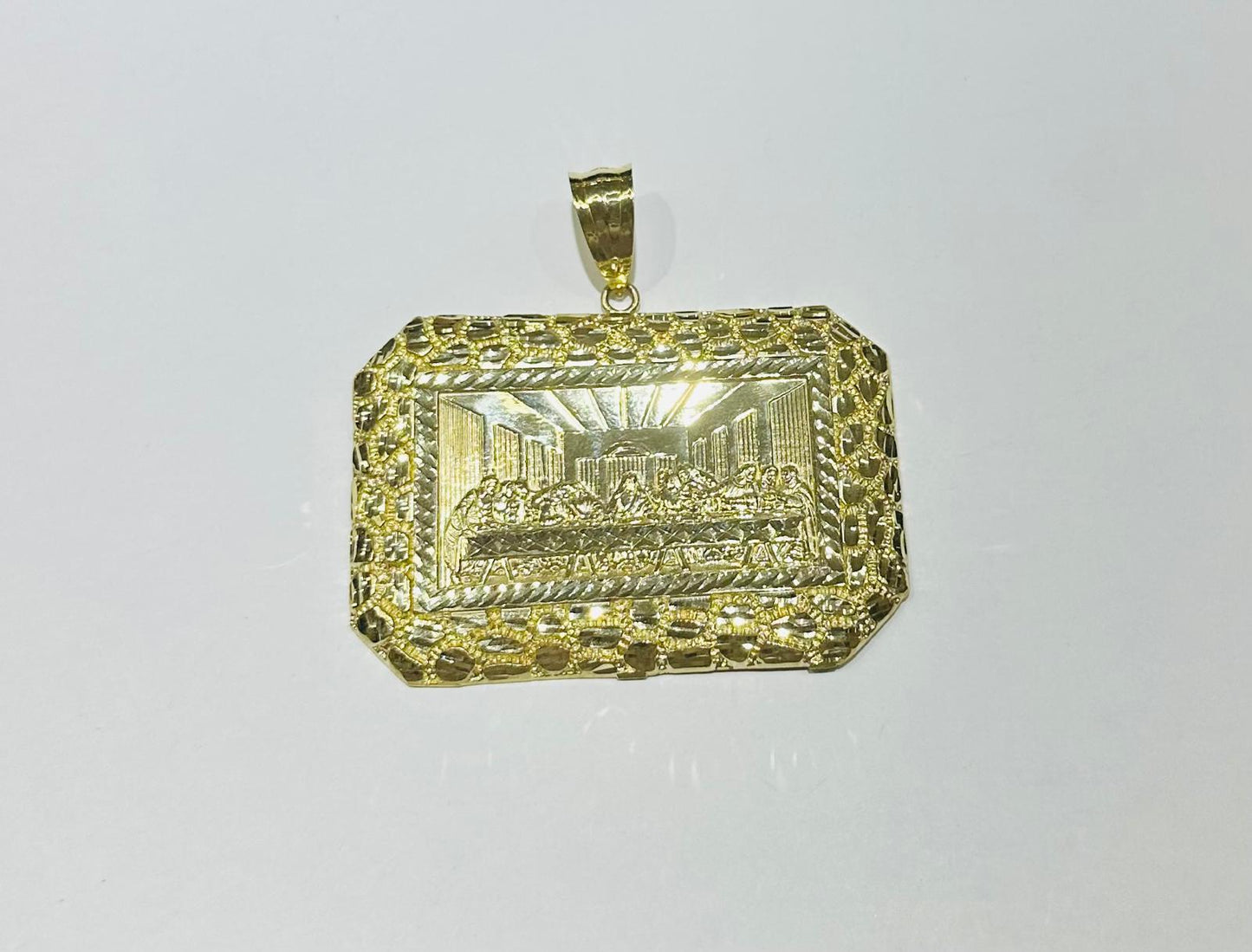 10K GOLD SOLID LAST SUPPER PENDANT, WEIGHT: 27.78gm