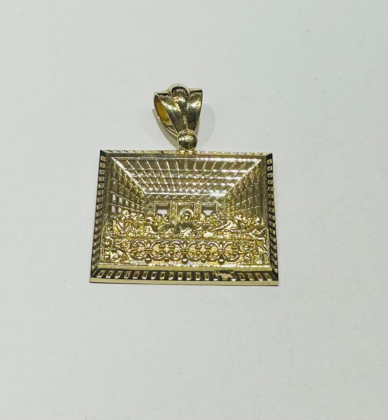 10K GOLD LAST SUPPER PENDANT, WEIGHT: 8.7gm
