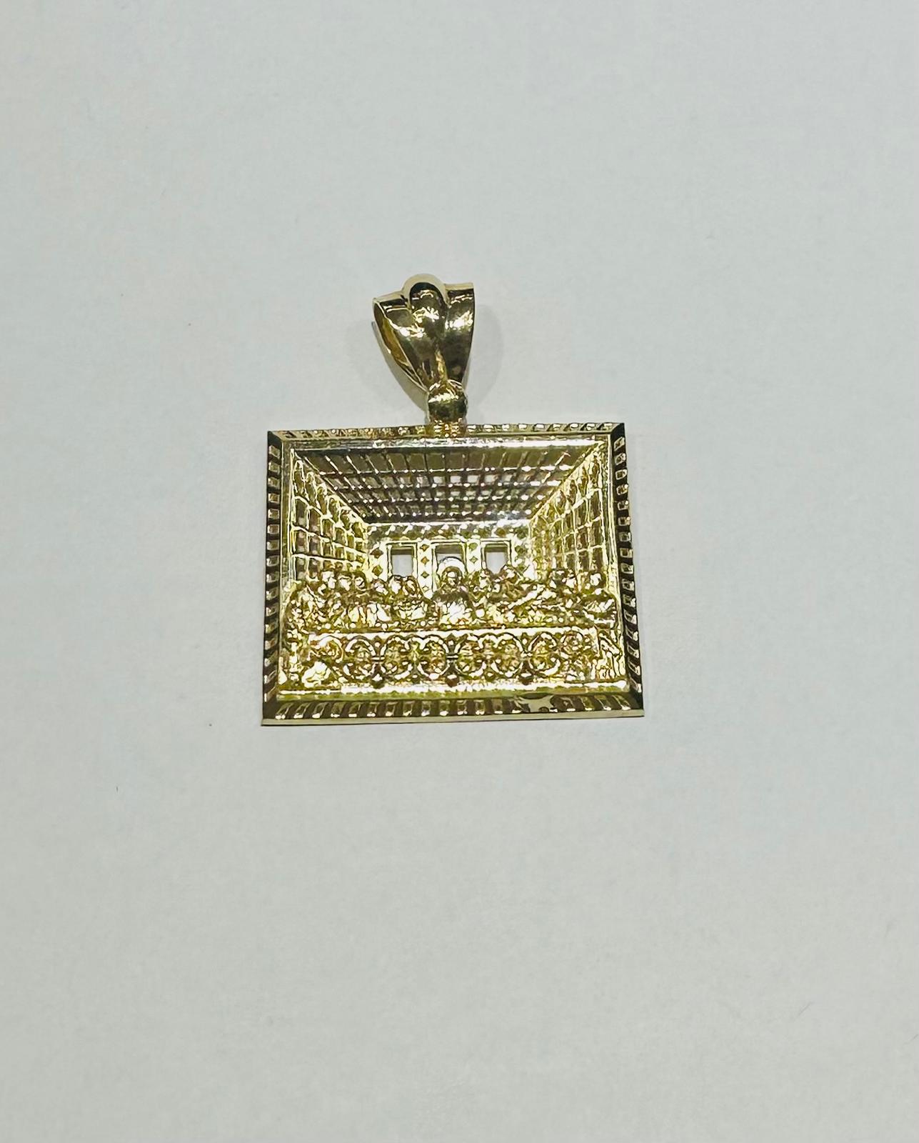 10K GOLD LAST SUPPER PENDANT, WEIGHT: 8.7gm
