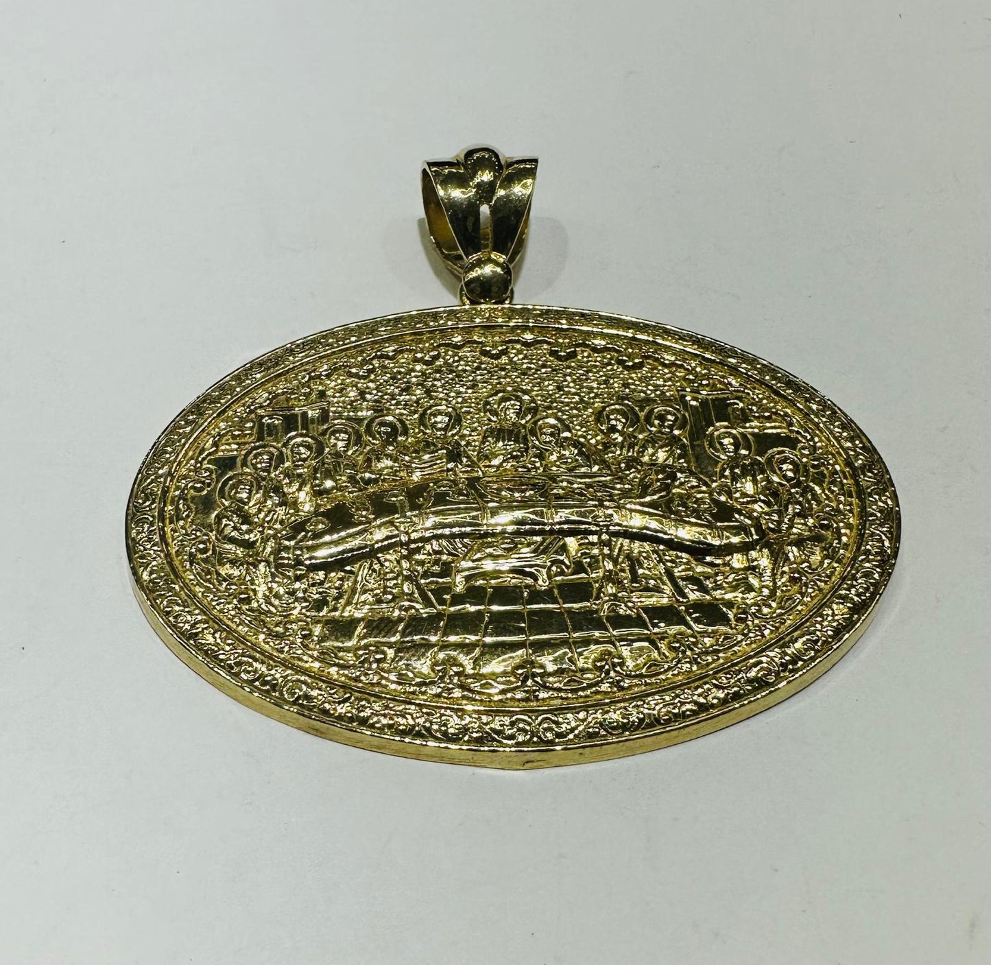 10K GOLD LAST SUPPER PENDANT, WEIGHT: 15.5gm