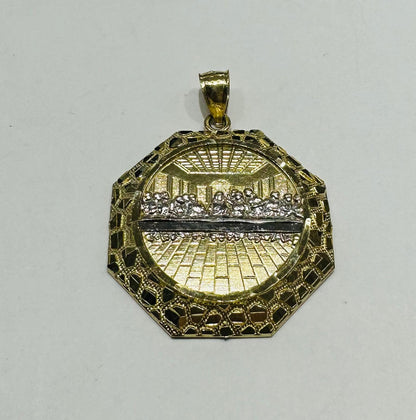10K GOLD NUGGET LAST SUPPER PENDANT, WEIGHT: 4.2gm
