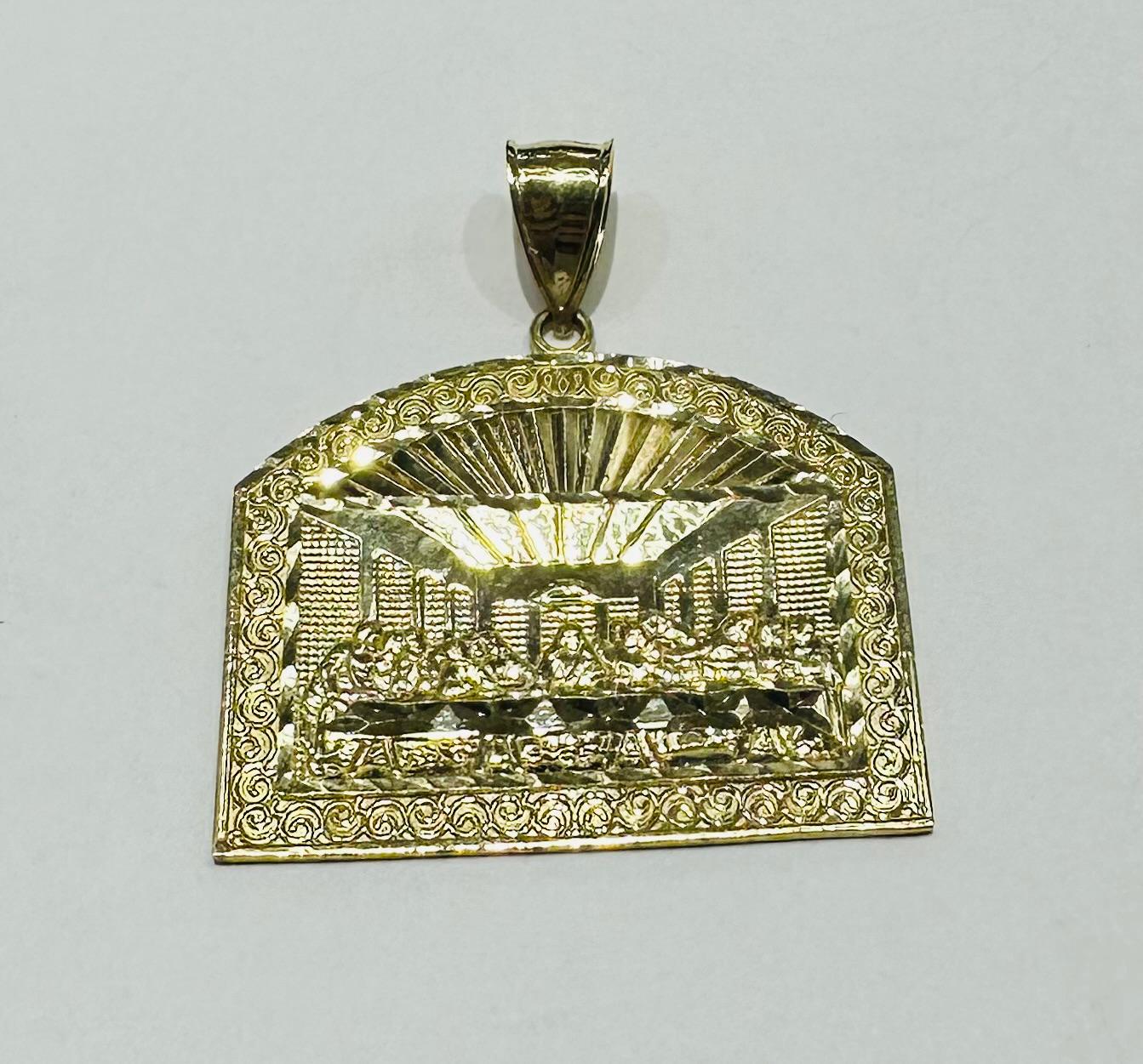 10K GOLD LAST SUPPER PENDANT, WEIGHT: 8.6gm