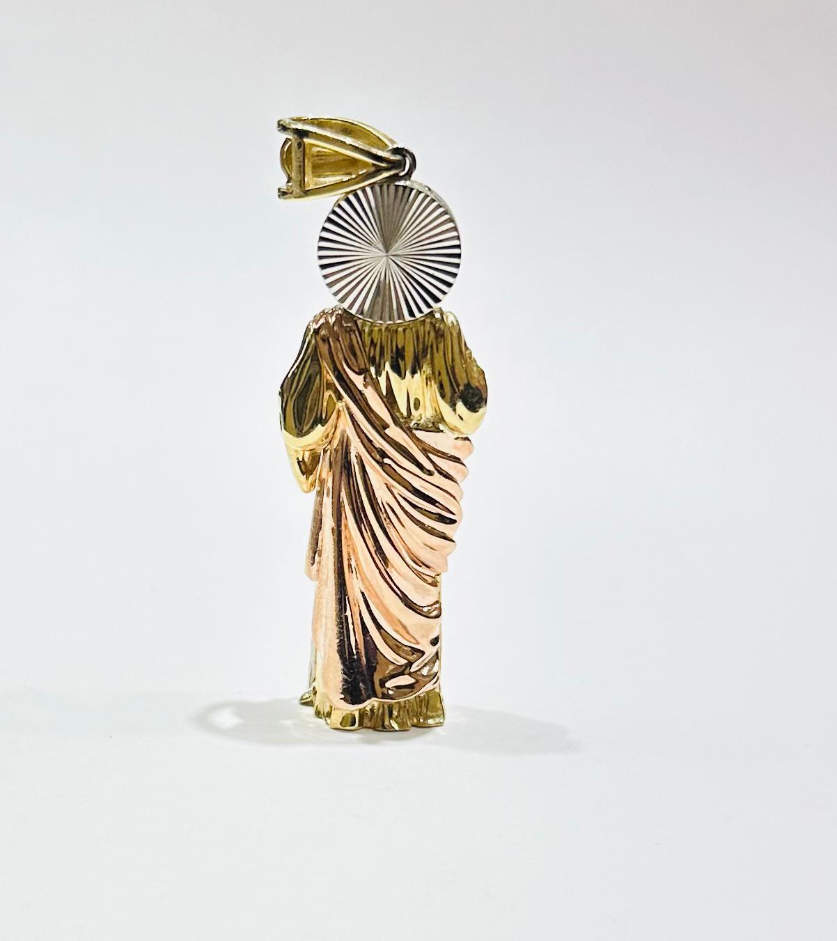 10K GOLD TWO TONED SAINT JUDE PENDANT, WEIGHT: 21.4gm