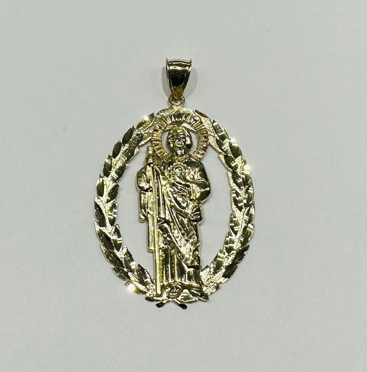 10K GOLD SAINT JUDE PENDANT, WEIGHT: 8.1gm