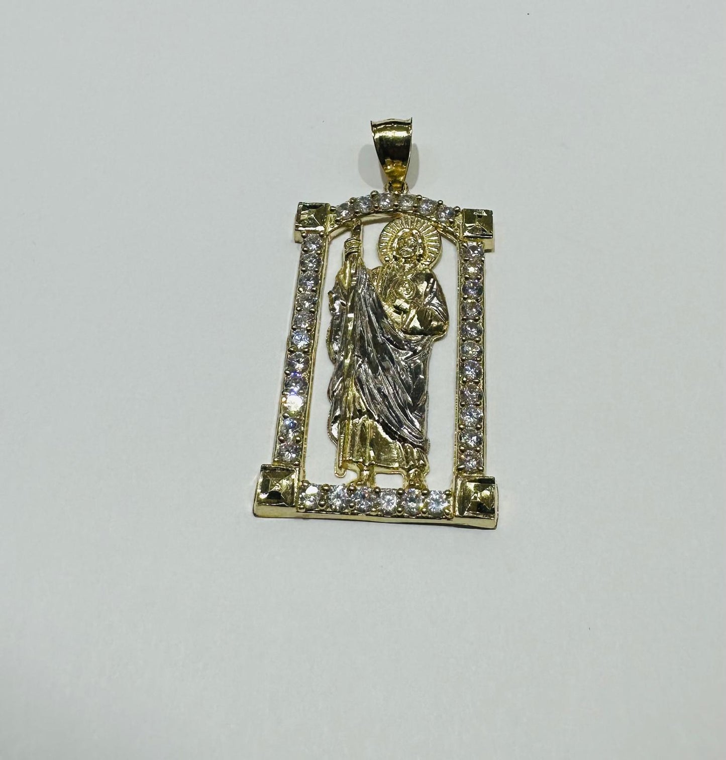 10K GOLD SAINT JUDE PENDANT WITH CZ DIAMOND, WEIGHT: 9.6gm