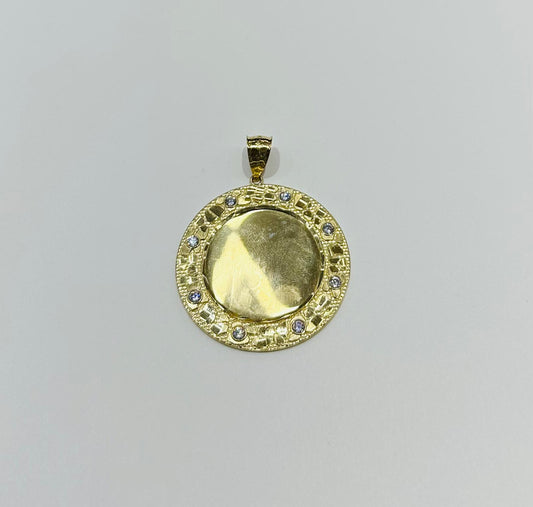 10K GOLD ROUND NUGGET MEMORY PENDANT, WEIGHT: 9.7gm