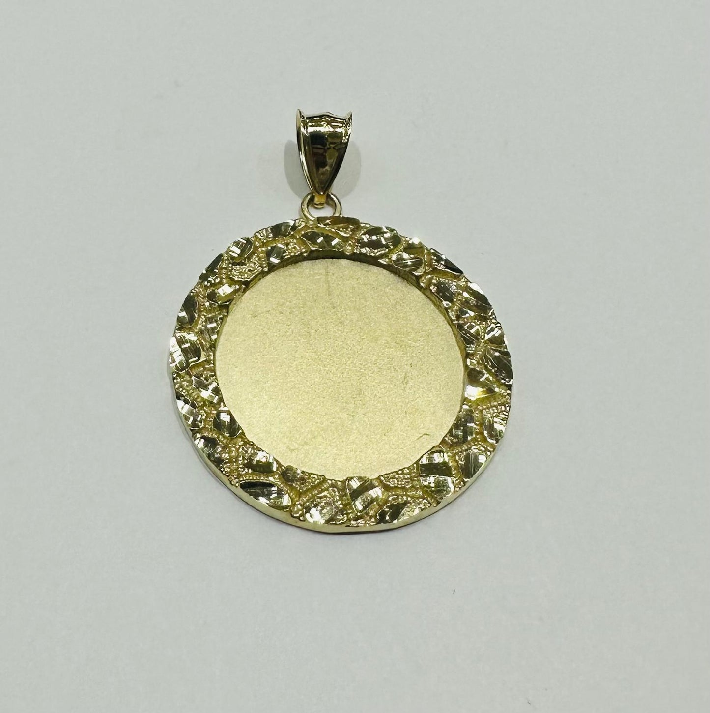 10K GOLD NUGGET MEMORY PENDANT