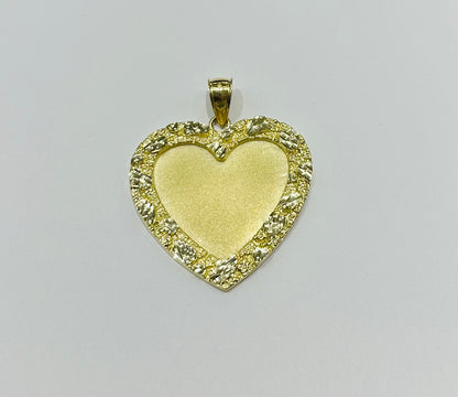 10K GOLD HEART NUGGET MEMORY PENDANT, WEIGHT: 14.1gm