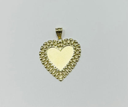 10K GOLD HEART MEMORY PENDANT, WEIGHT: 8.8gm