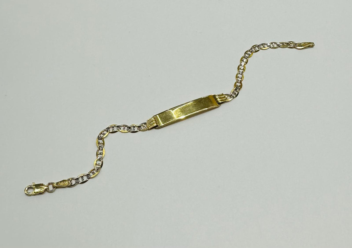 10K GOLD DIAMOND CUT GUCCI BABY ID BRACELET 6",  Weight: 2.4gm