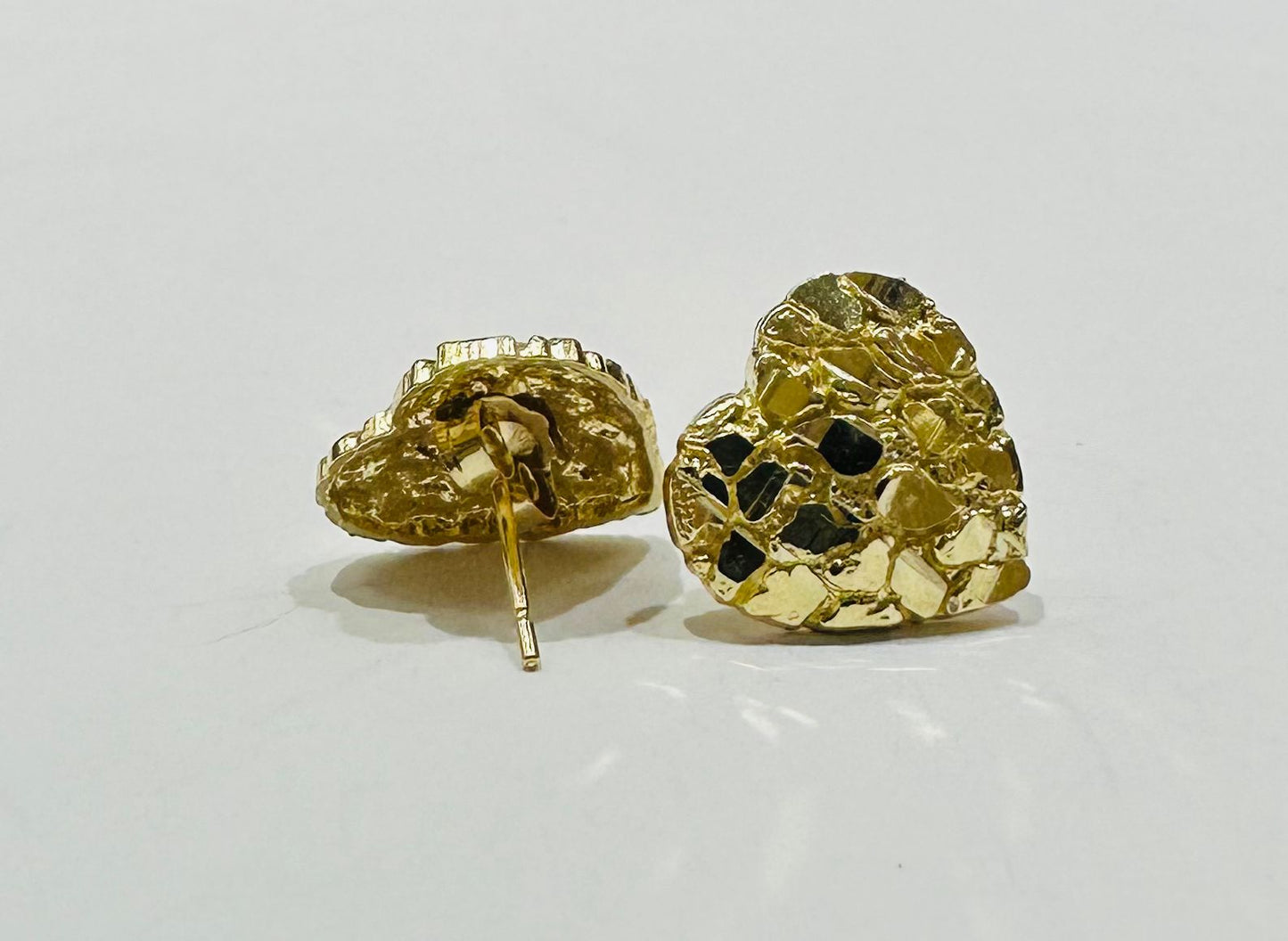 10K GOLD NUGGET HEART EARRINGS, WEIGHT: 2.0gm