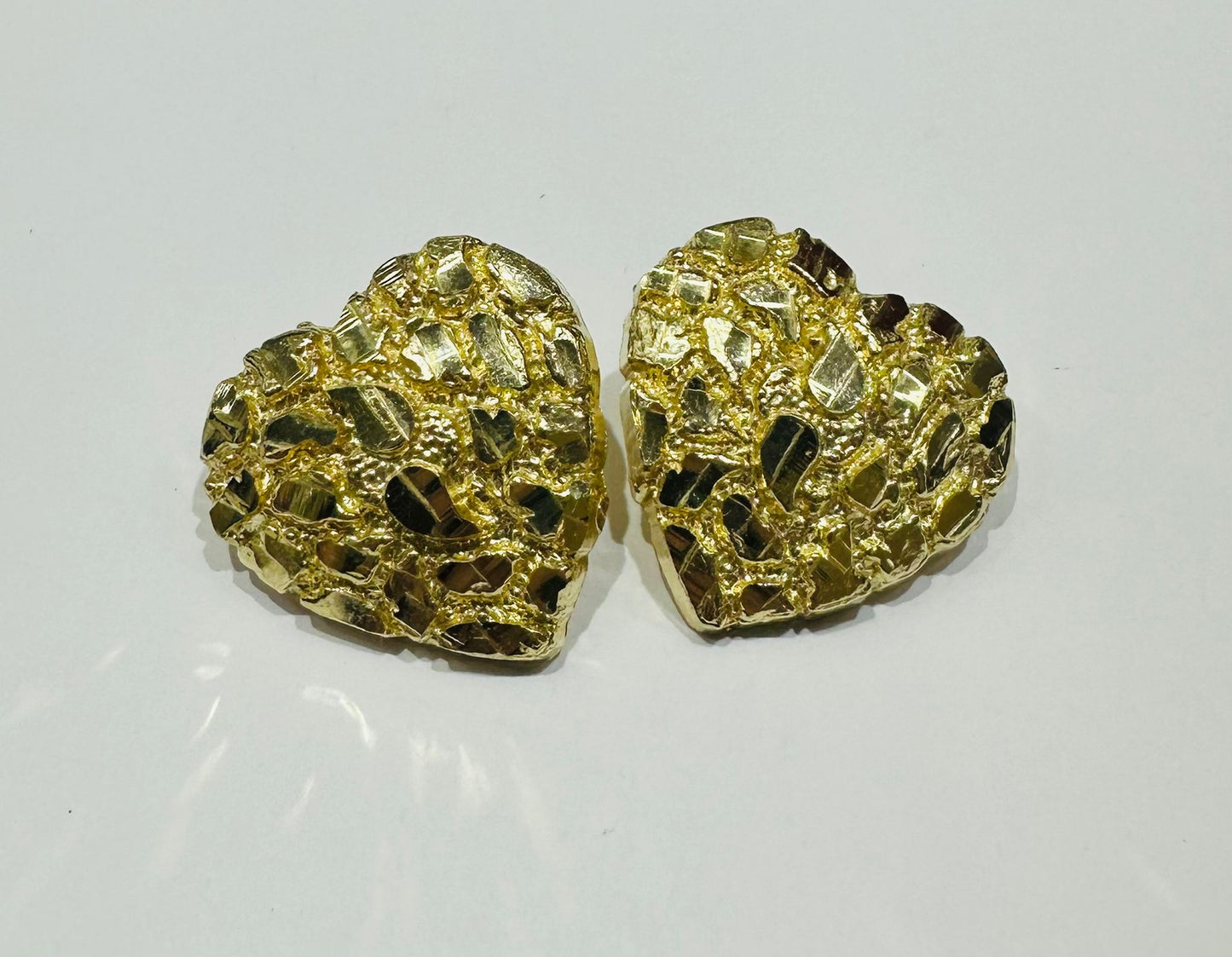 10K GOLD HEART NUGGET EARRINGS, WEIGHT: 6.00gm