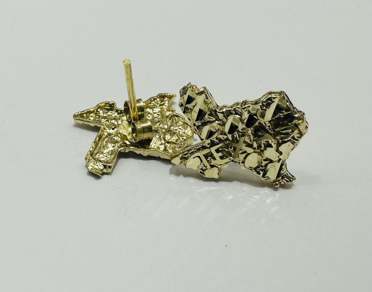 10K GOLD UNISEX TEXAS NUGGET EARRINGS, WEIGHT: 1.9gm