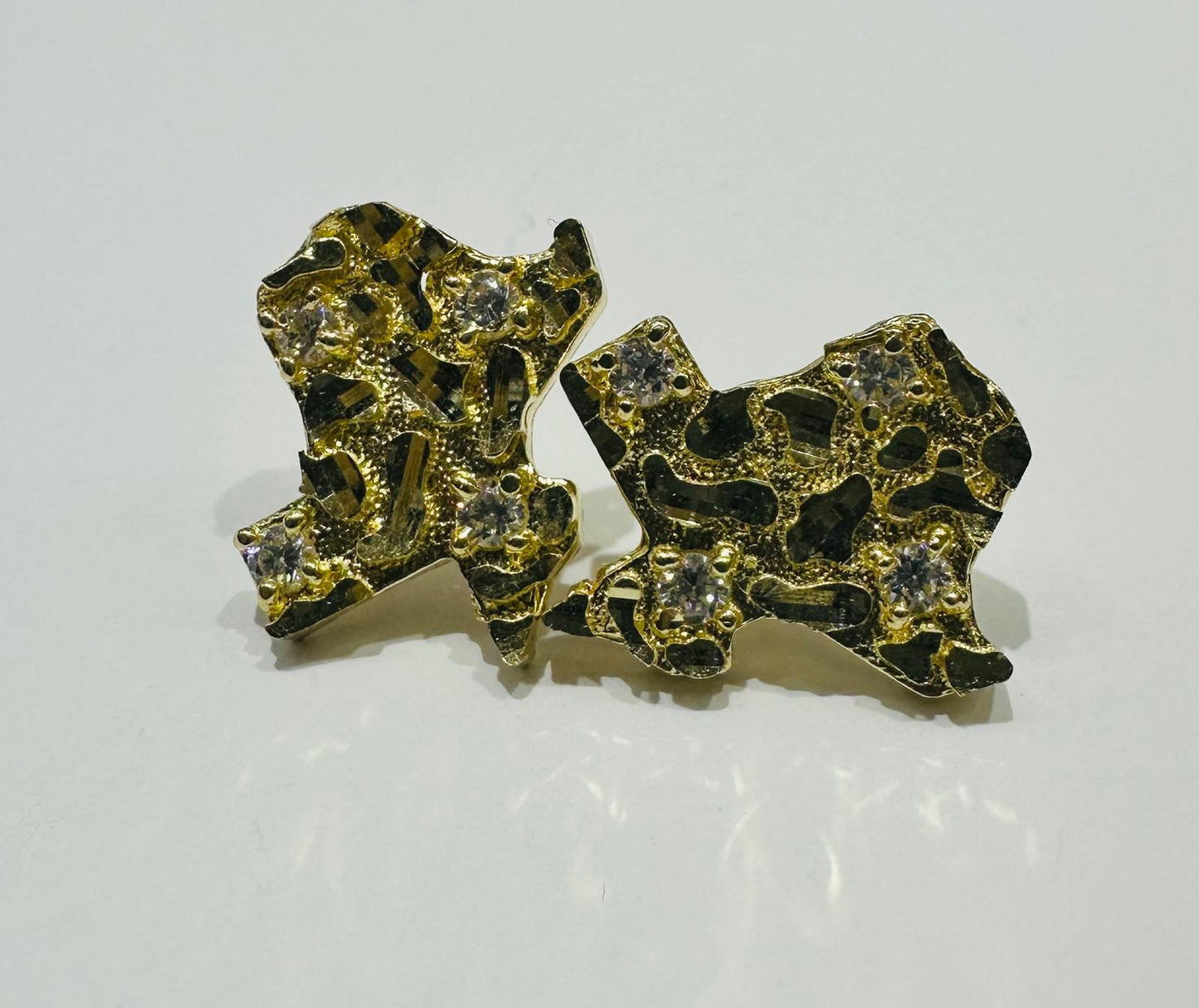 10K GOLD UNISEX TEXAS NUGGET EARRINGS, WEIGHT: 4.2gm
