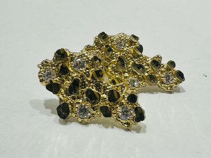 10K GOLD TEXAS NUGGET EARRINGS WITH CZ DIAMOND, WEIGHT: 3.9gm