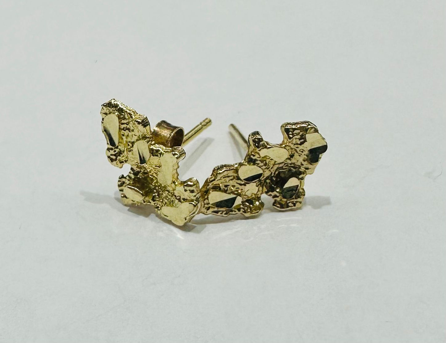 10K GOLD SMALL NUGGET EARRINGS
