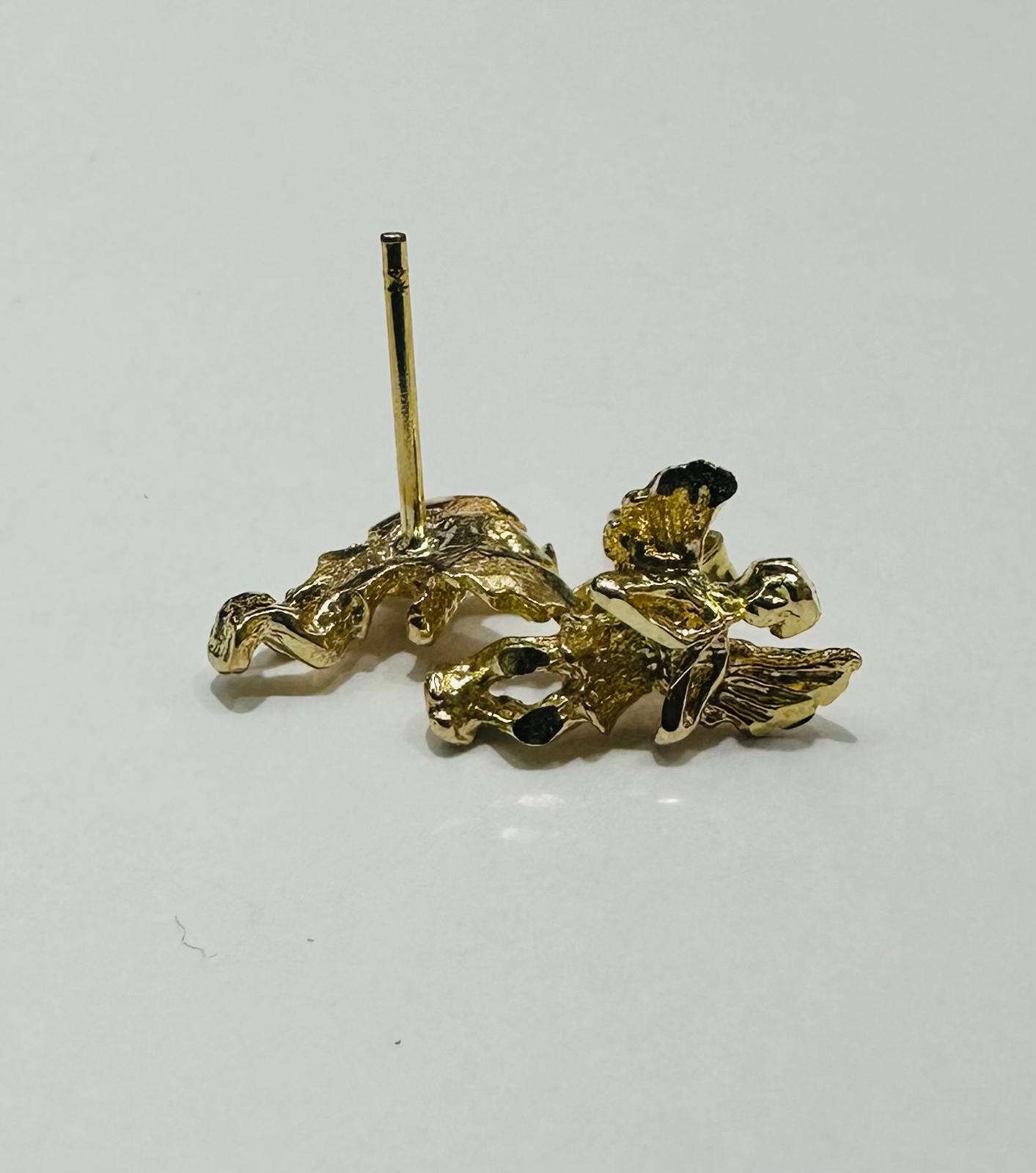10K GOLD ANGEL STUD EARRINGS, WEIGHT: 1.3gm
