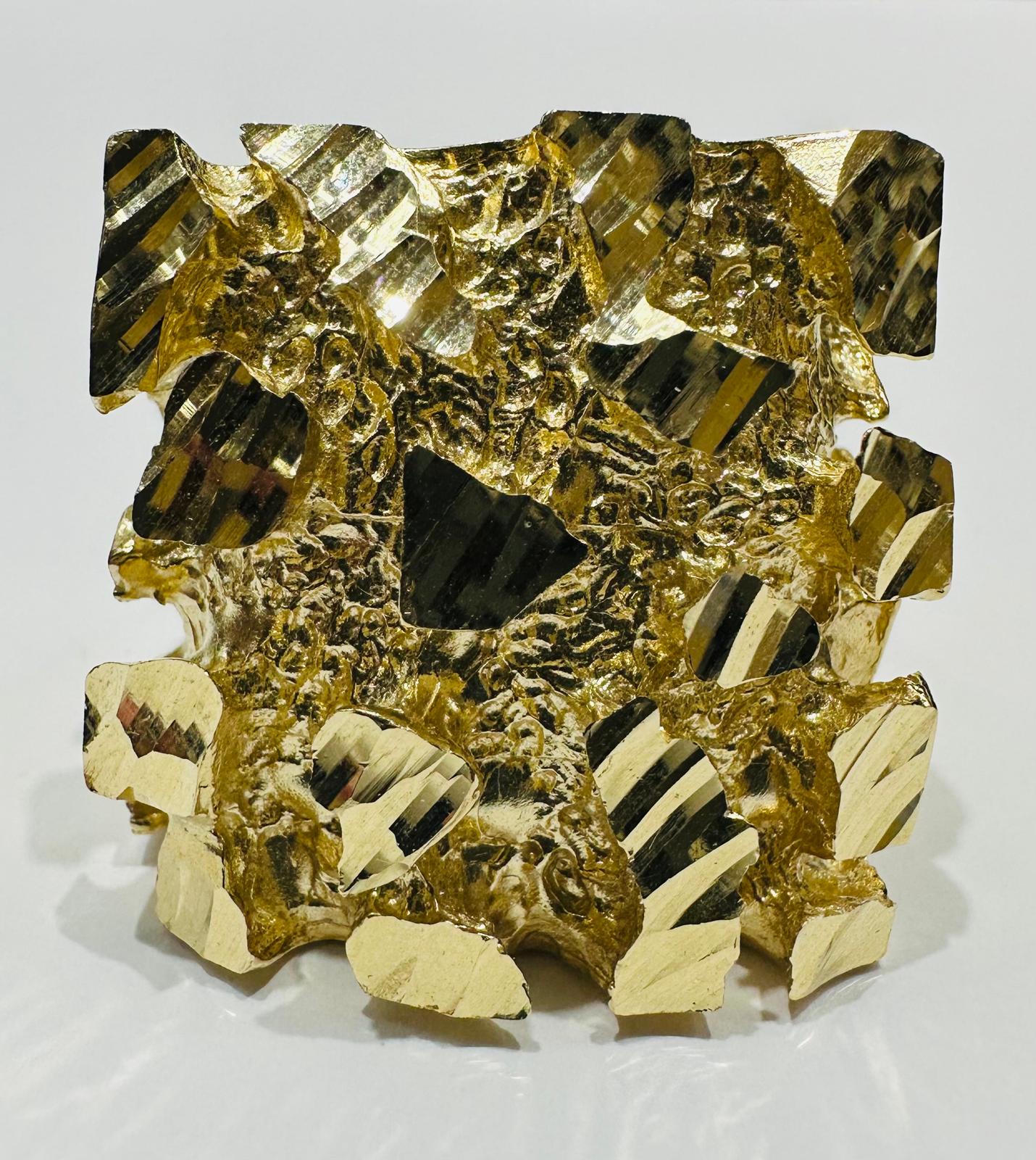 14K GOLD SOLID NUGGET RING, WEIGHT: 29.1gm