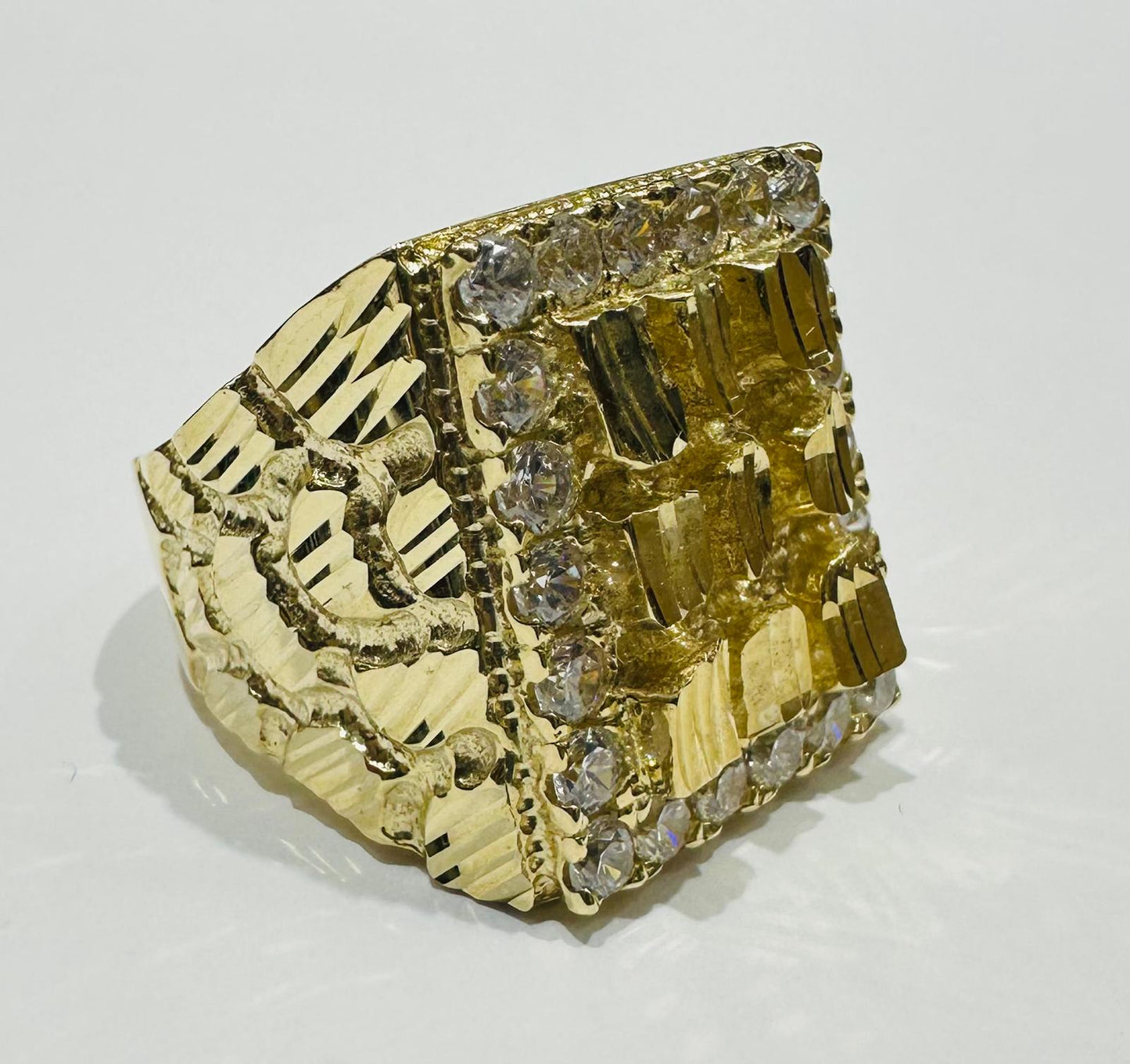 14K SOLID GOLD NUGGET RING WITH CZ STONE, WEIGHT: 28.4gm