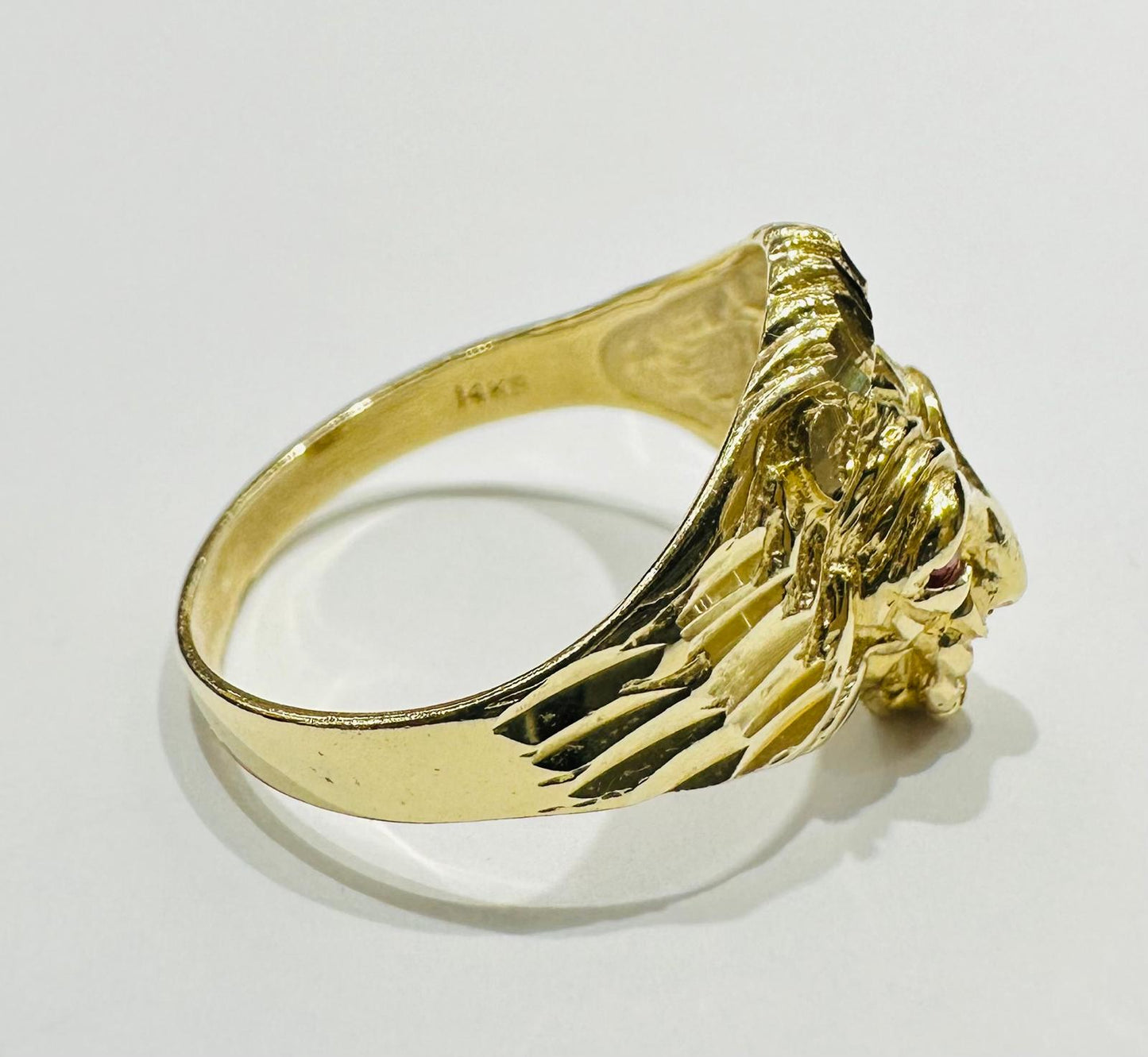 14K GOLD LION FACE RING WITH CZ STONES, WEIGHT: 5.5gm