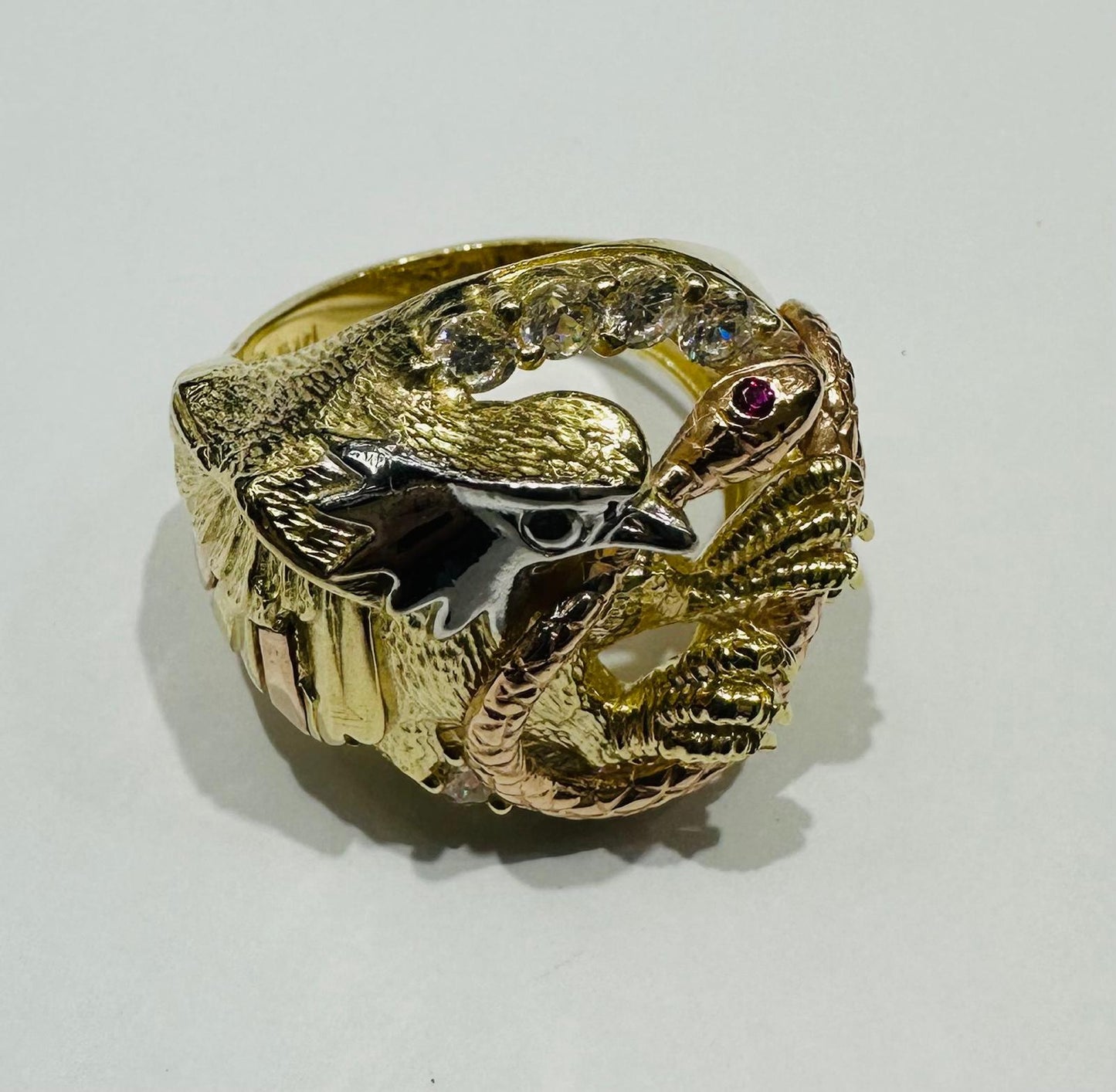 14K SOLID GOLD ROUND CUT MEN'S CZ EAGLE AND SNAKE RING, WEIGHT: 17.3gm