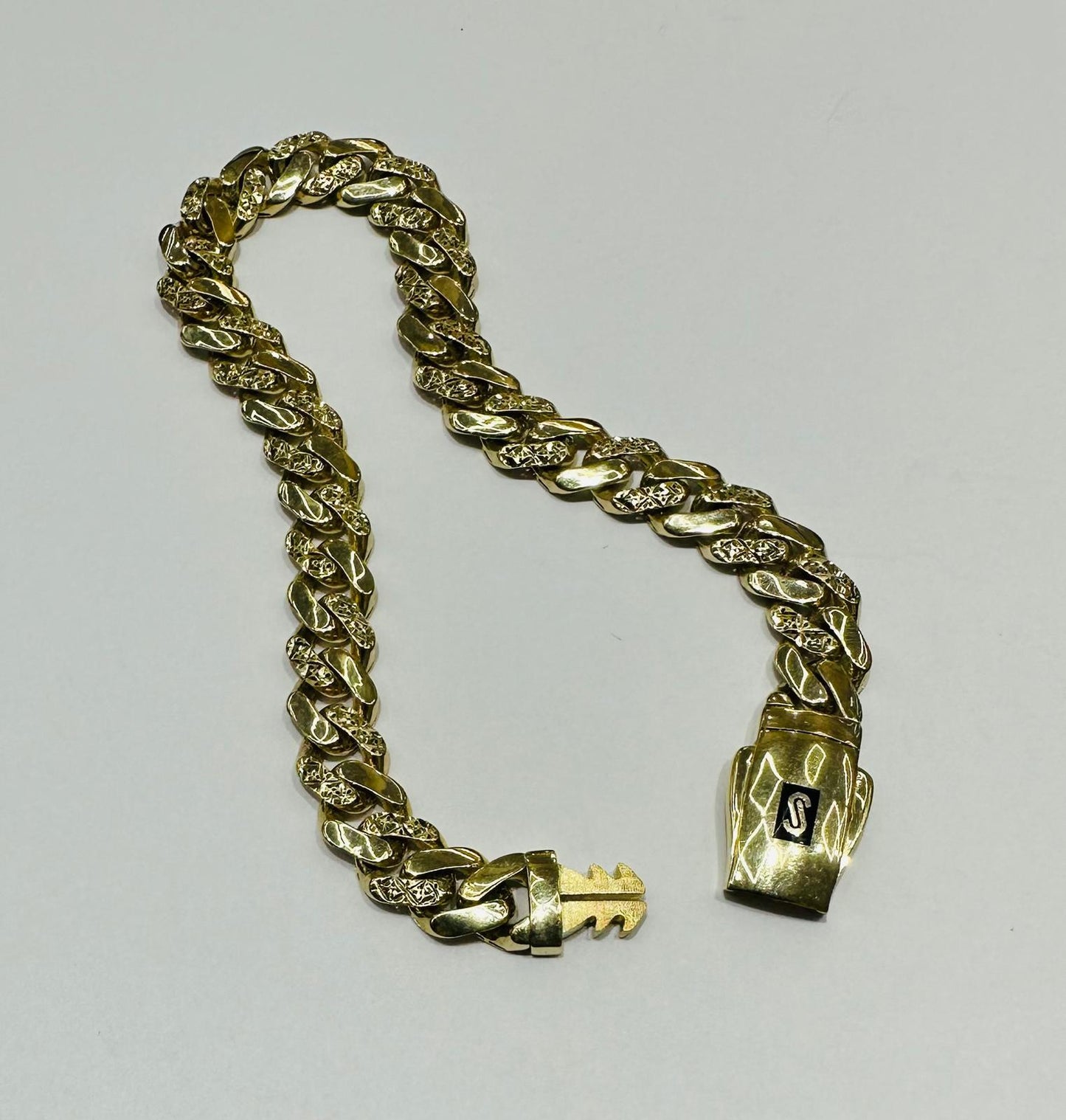 10K GOLD HOLLOW MONACO BRACELET WITH ID, 8" WEIGHT 9.1gm