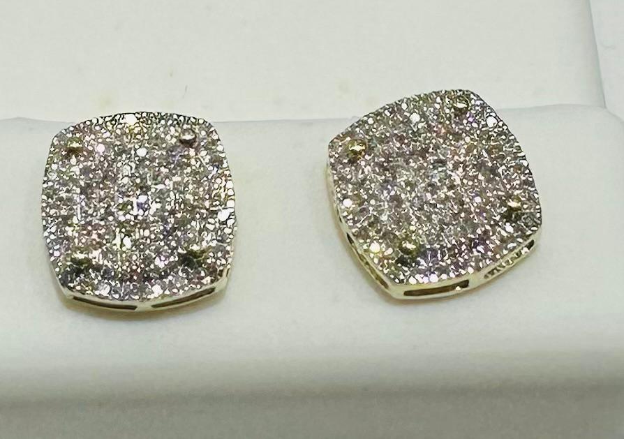 10K GOLD NATURAL DIAMOND EARRINGS
