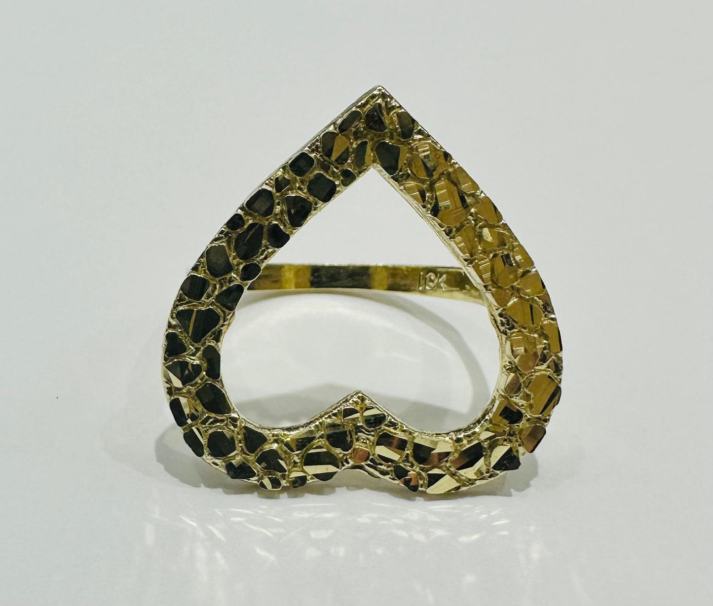 10K GOLD NUGGET HEART RING, SIZE: 6.5, Weight: 3.2gm