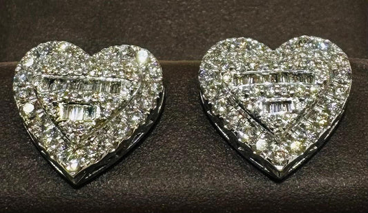 10K WHITE GOLD NATURAL DIAMOND EARRINGS