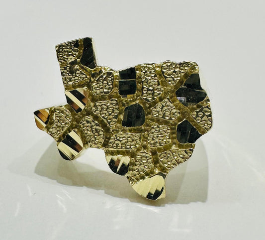 10K GOLD TEXAS NUGGET RING, WEIGHT: 7.0gm