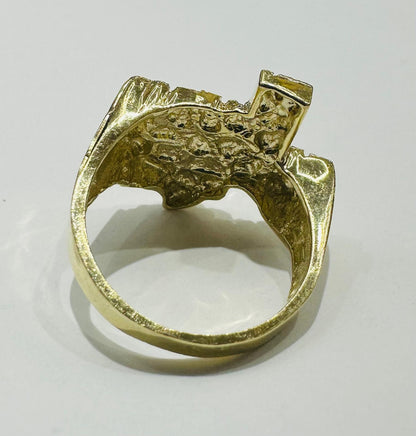 10K GOLD TEXAS NUGGET RING, WEIGHT: 7.0gm