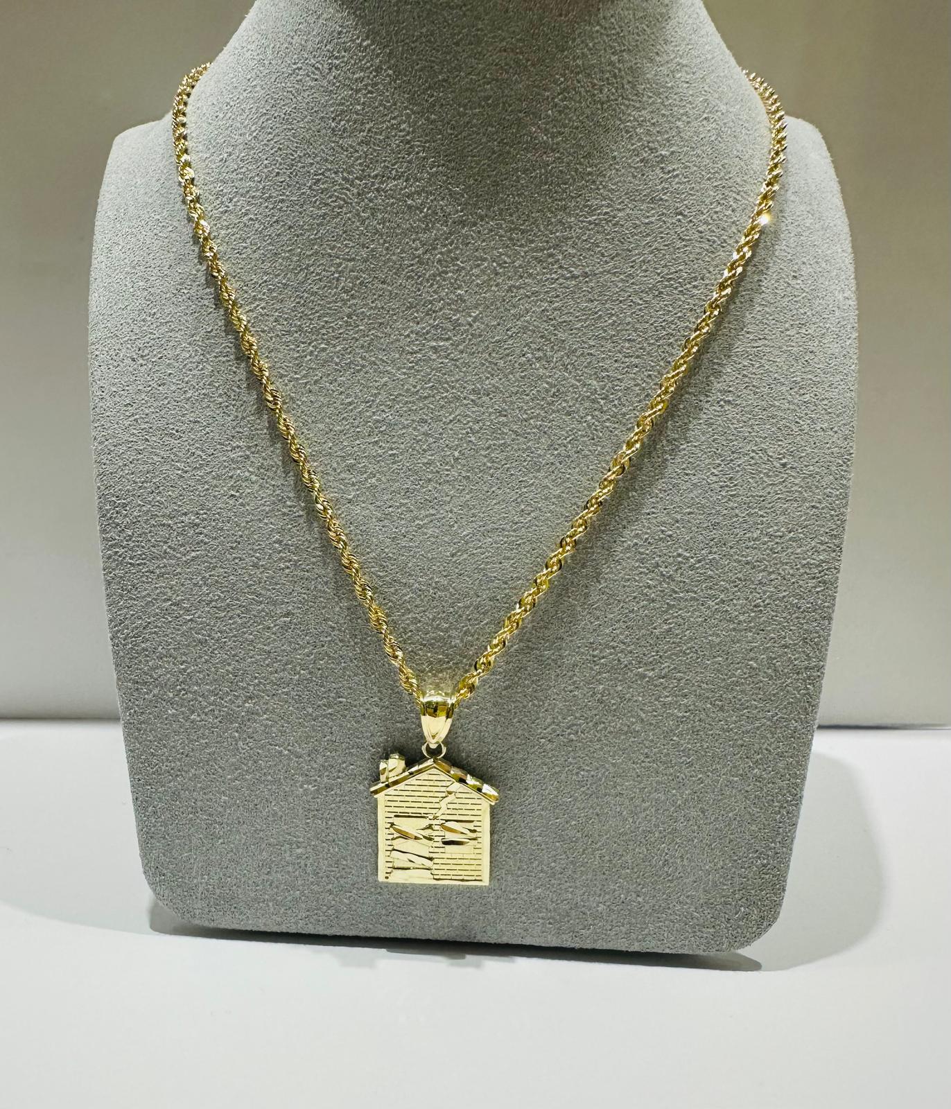 10K GOLD ROPE CHAIN 22" WITH TRAP HOUSE PENDANT, WEIGHT: 4.5gm