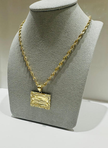 10K GOLD ROPE CHAIN 18" WITH LAST SUPPER PENDANT, WEIGHT: 7.1gm