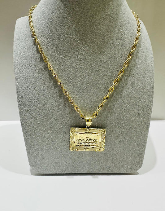 10K GOLD ROPE CHAIN 18" WITH LAST SUPPER PENDANT, WEIGHT: 7.1gm