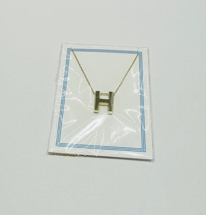 14K PENDANT SET WITH INITIAL LETTER "H"