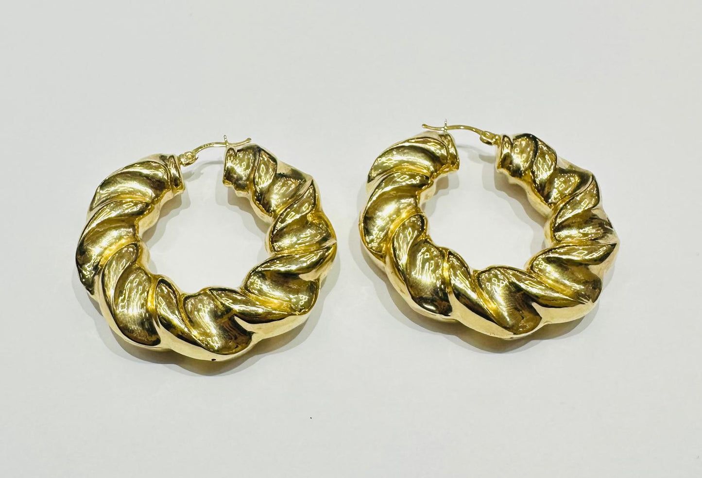 10K GOLD BAMBOO SHAPED HOOP EARRINGS, WEIGHT: 13.1gm