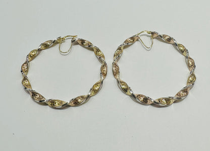 10K GOLD TRI COLOR TWISTED HOOP EARRINGS, WEIGHT: 7.8gm