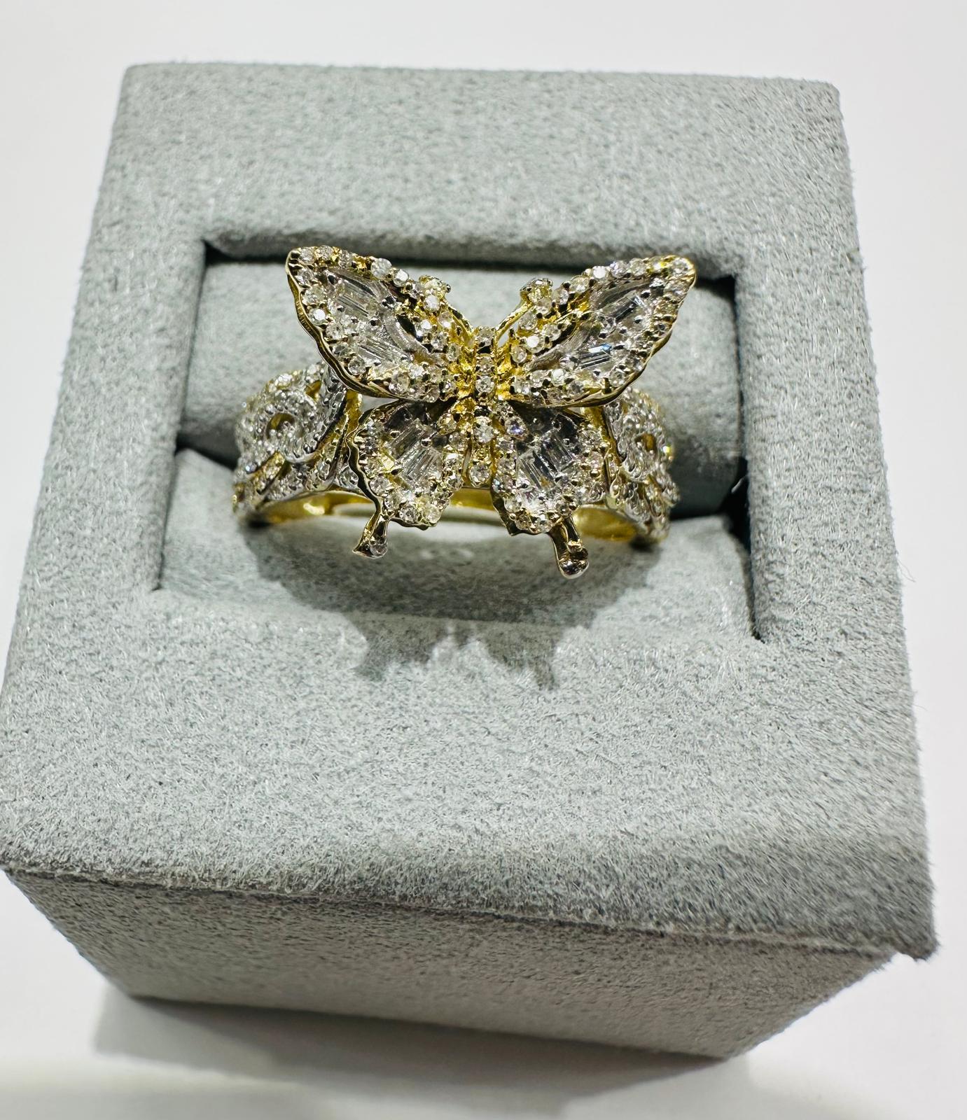 10K GOLD BUTTERFLY NATURAL DIAMONDS RING 4.5gm
