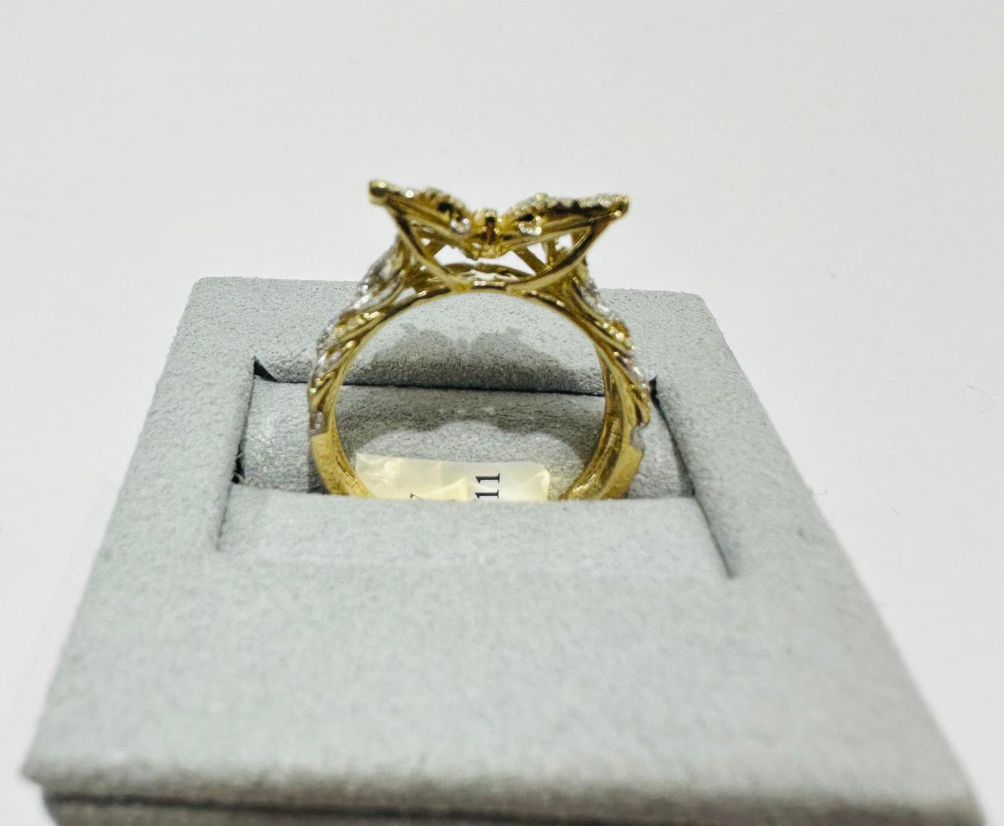 10K GOLD BUTTERFLY NATURAL DIAMONDS RING 4.5gm
