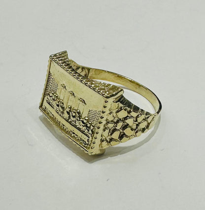 10K GOLD LAST SUPPER NUGGET RING, WEIGHT: 4.7gm