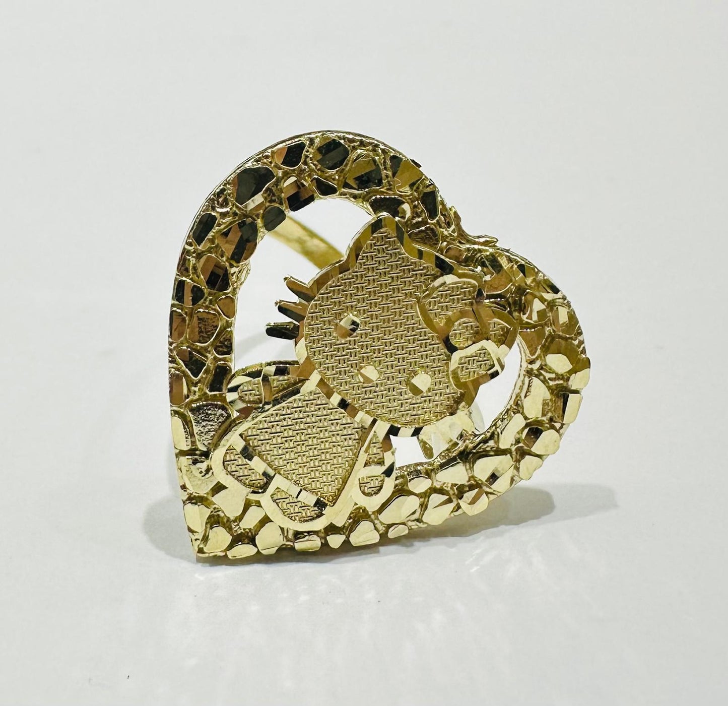 10K GOLD KITTY HEARTH RING, WEIGHT: 4.2gm