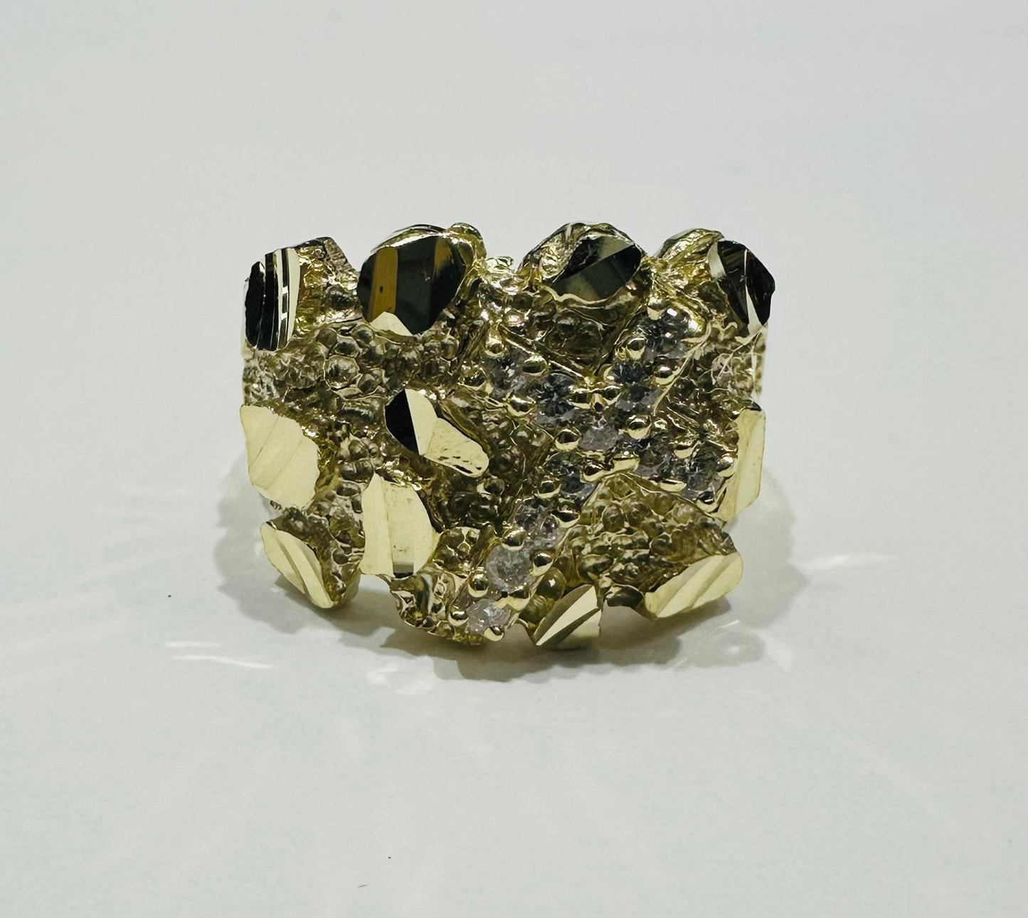 10K GOLD CZ STONE NUGGET RING, WEIGHT: 6.7gm