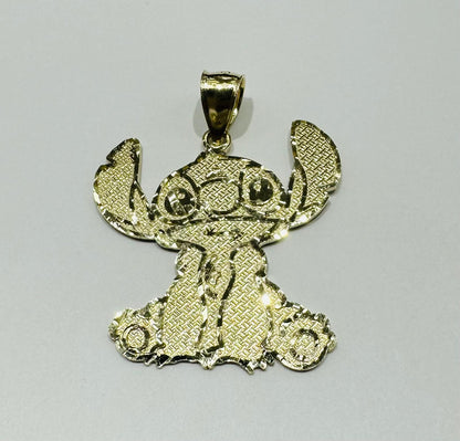 10K GOLD LARGE STICH PENDANT,  WEIGHT: 2.7gm