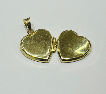 10K GOLD HEART PHOTO LOCKET NECKLACE PICTURE PENDANT, WEIGHT: 4.6gm