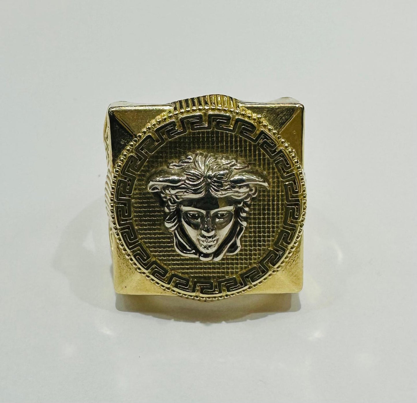 10K GOLD MEDUSA HEAD RING, SIZE: 11.5,  WEIGHT: 7.3gm