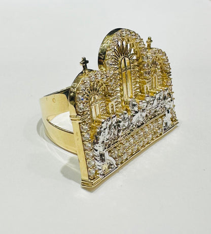 10K GOLD TWO TONED LAST SUPPER RING WITH CZ STONES, SIZE: 10.2,  WEIGHT: 5.3gm